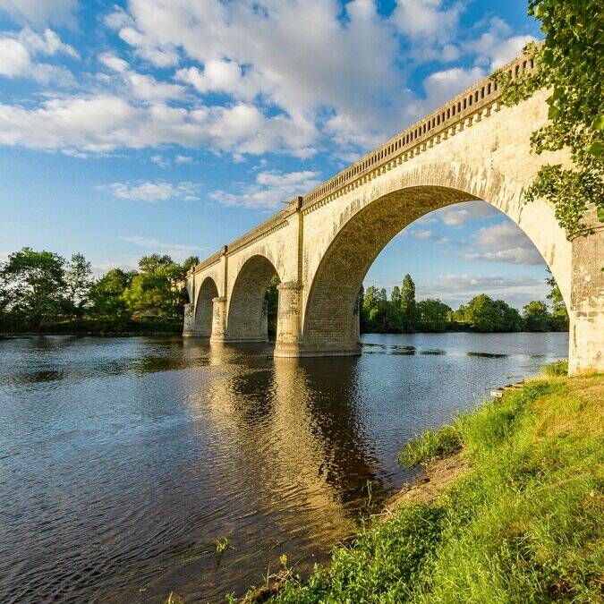 Ancien pont La Roche-Posay